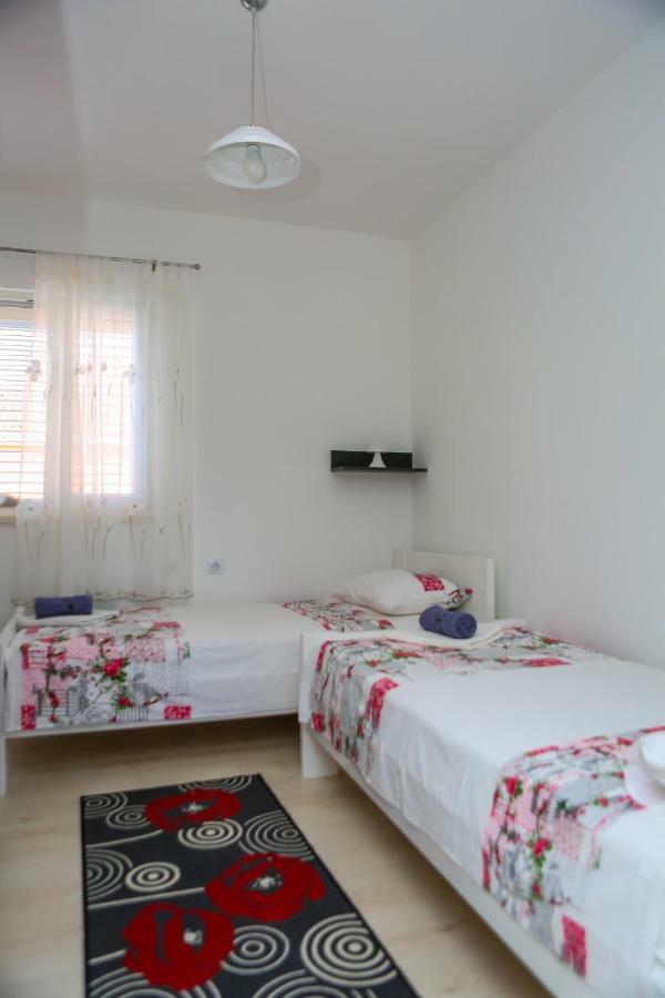 Apartman Diva 奥瑞比克 外观 照片